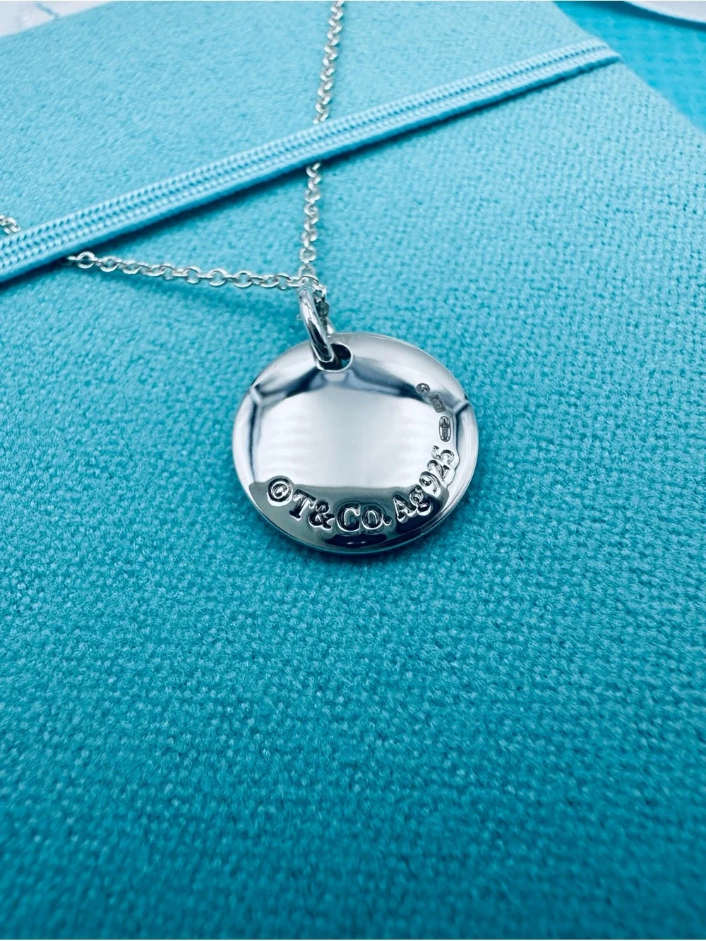 Tiffany & Co. Retired Notes Letter N Disc Charm Necklace 16” in Silver Packaging